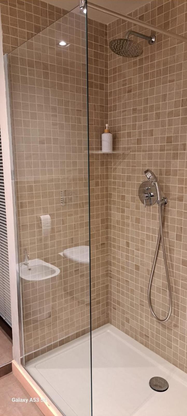 Loca Hotell Torino Eksteriør bilde